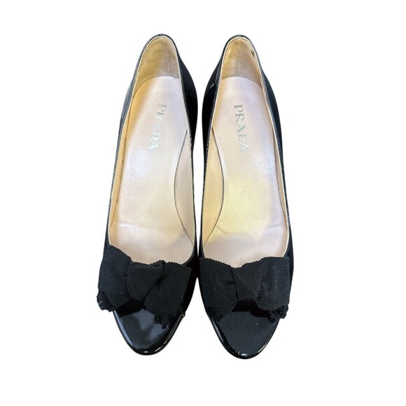 Prada Black Patent Leather Peep Toe Heels w/Bow Accent Size 7 - Picture 2 of 9